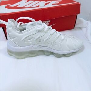 Nike Women's White Sneakers